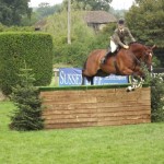 louise_anne_bell_champion_working_hunter_producer_talks_to_horse_scout